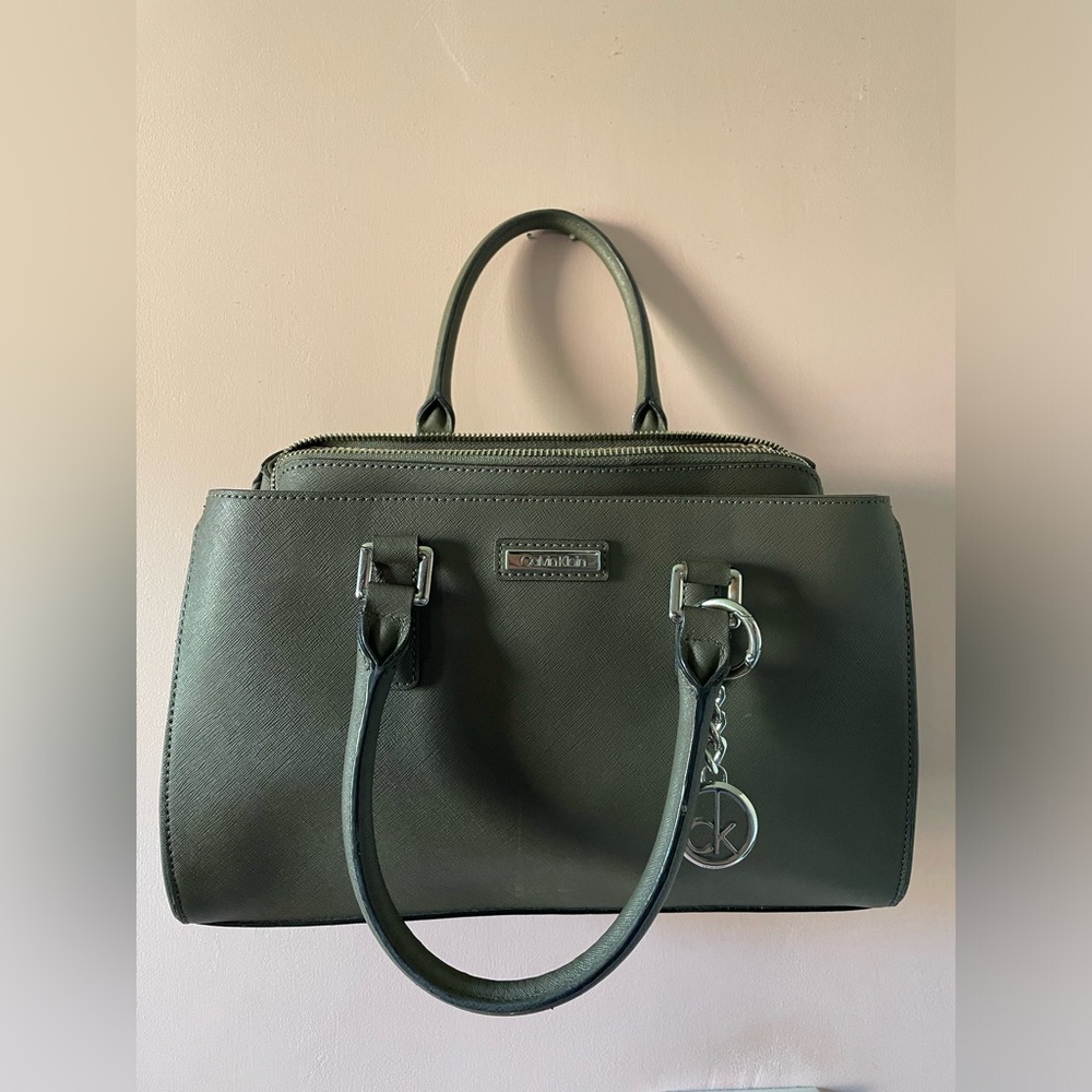 Calvin Klein Satchel Bag. Size 8.5 x 13. Color Olive. Like New!!
